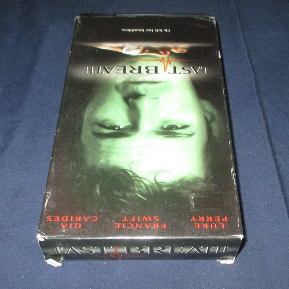 Last Breath (VHS, 1996, A-Pix Entertainment) Luke Perry - Picture 2 of 6